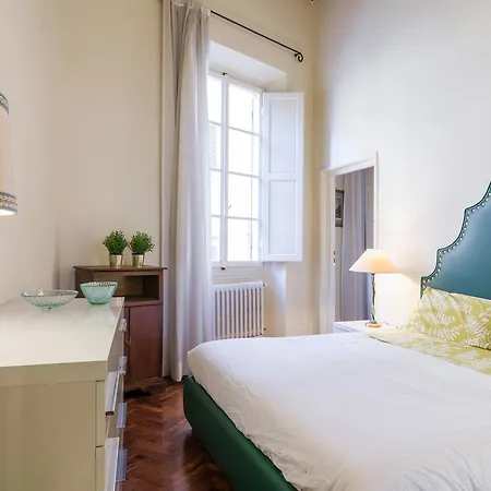 Santa Croce Lovely Appartement Florence